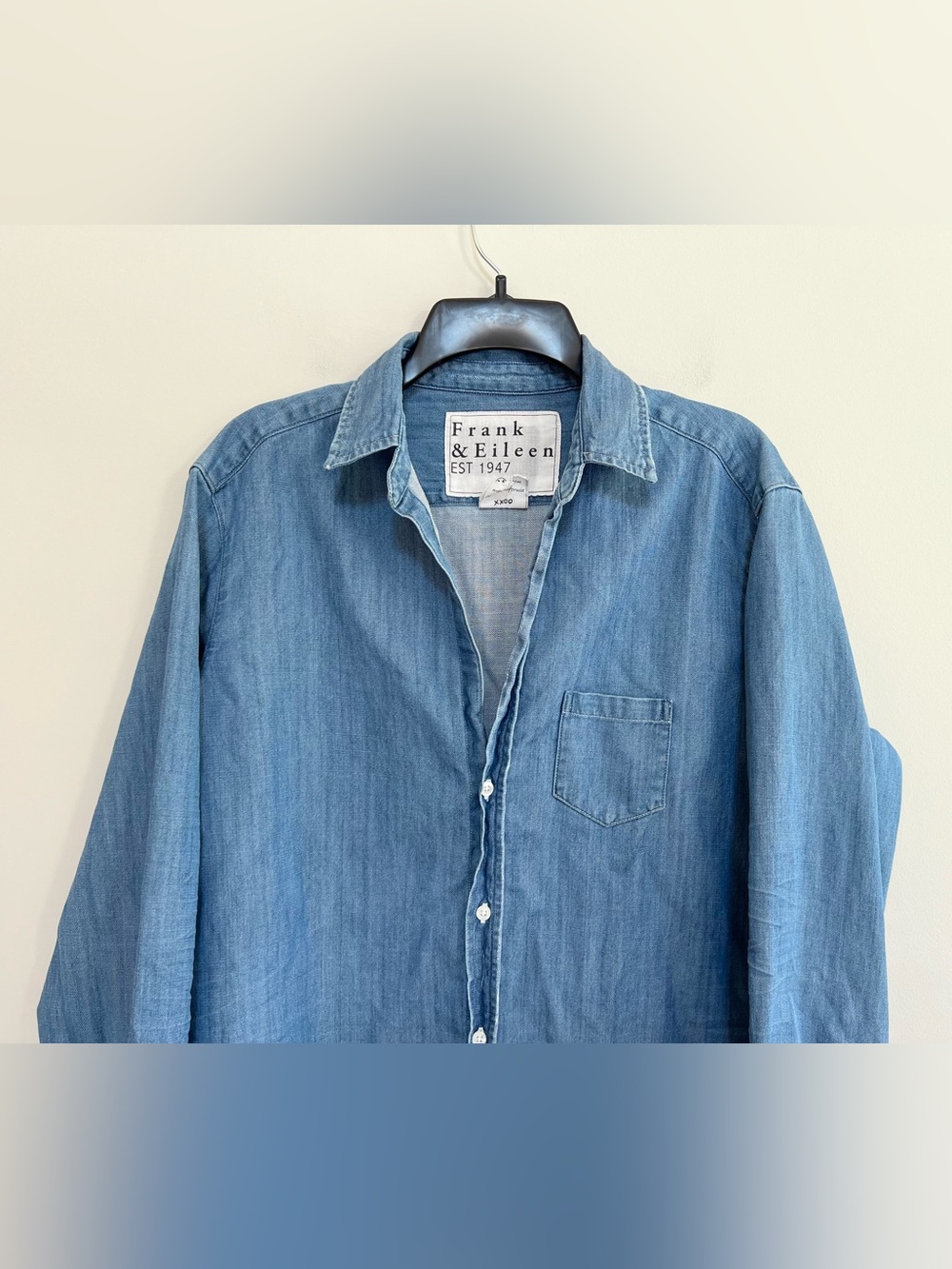 Frank & Eileen Barry Long Sleeved Distressed Hem Denim Blue Button-Up Shirt, M - Picture 10 of 11